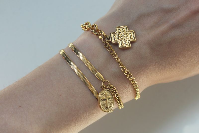 Kreuz Armband Double Layer look – 14K Goldplattierung