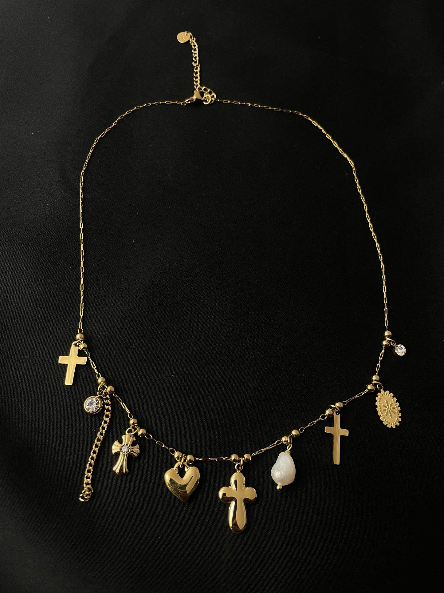 Faith & Love – Goldene Charm-Kette mit Symbolen - Gold